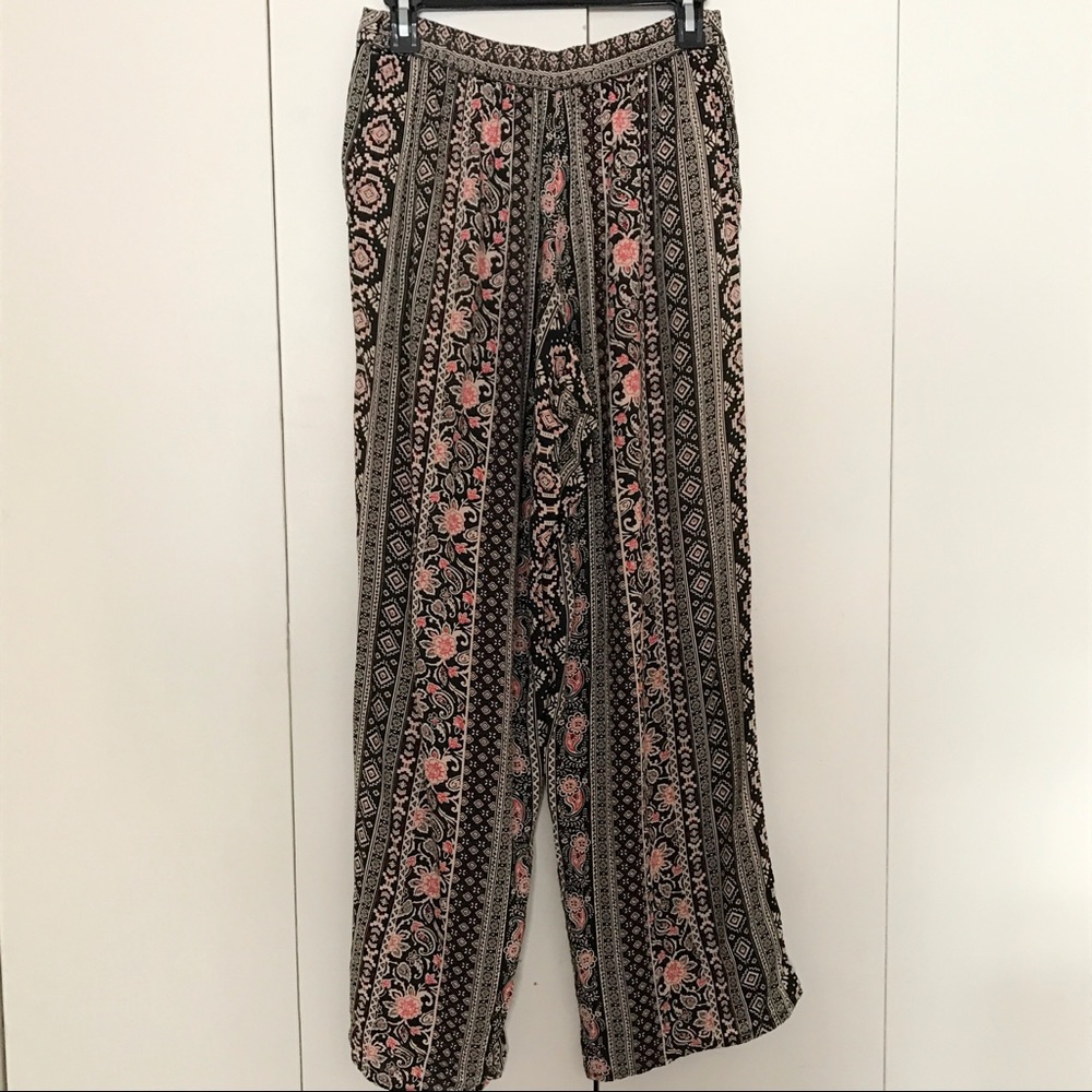 Solitaire Loose Pattern Pants